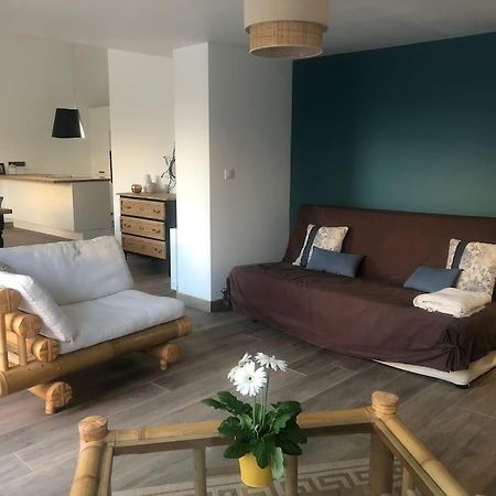 Logement De Plain-Pied Avec Jardin, Terrasse Gurgy Exterior foto