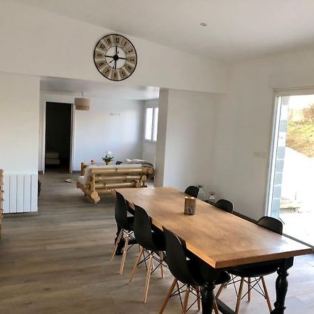 Logement De Plain-Pied Avec Jardin, Terrasse Gurgy Exterior foto
