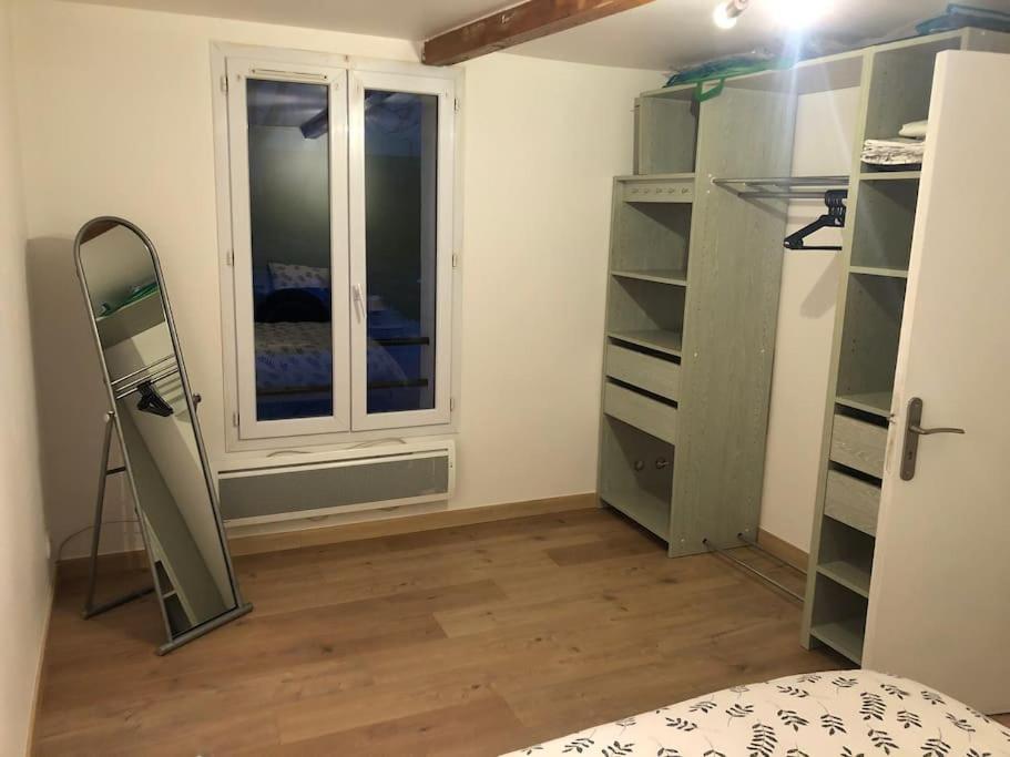 Logement De Plain-Pied Avec Jardin, Terrasse Gurgy Exterior foto